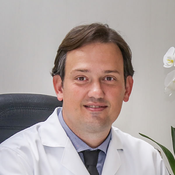 Dr. Fernando Marques